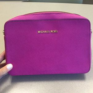 Michael Kors cross body